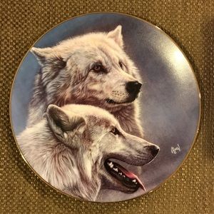 Al Agnew Collectible Wolf Plate